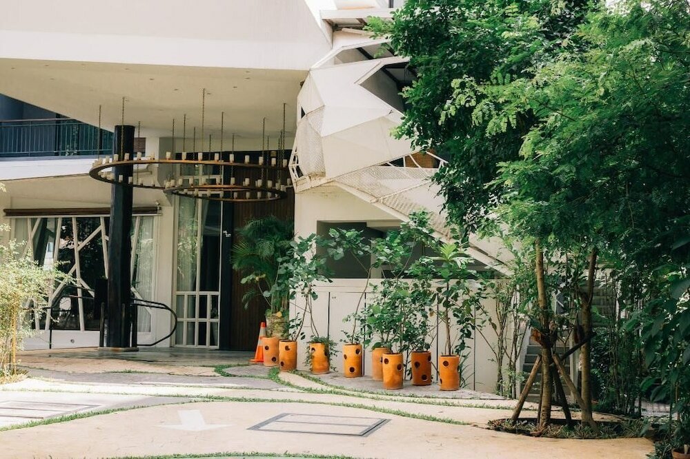 Фото IBooking Trams Square