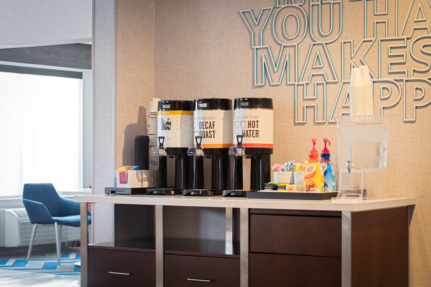 Фото Hampton Inn Phoenix-Airport North