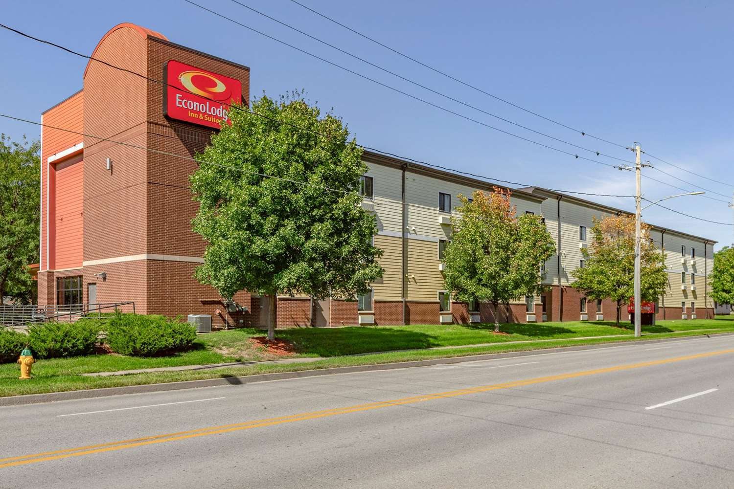 Фото Econo Lodge Inn & Suites Fairgrounds