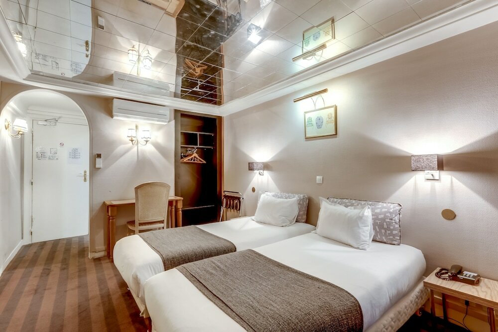 Фото Opera Maintenon