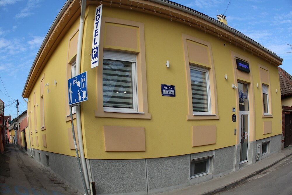 Фото Garni Hotel 11Tica DM