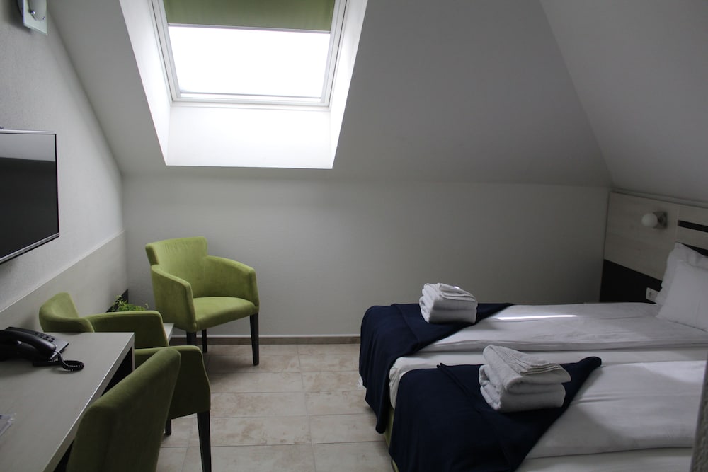 Фото Garni Hotel 11Tica DM