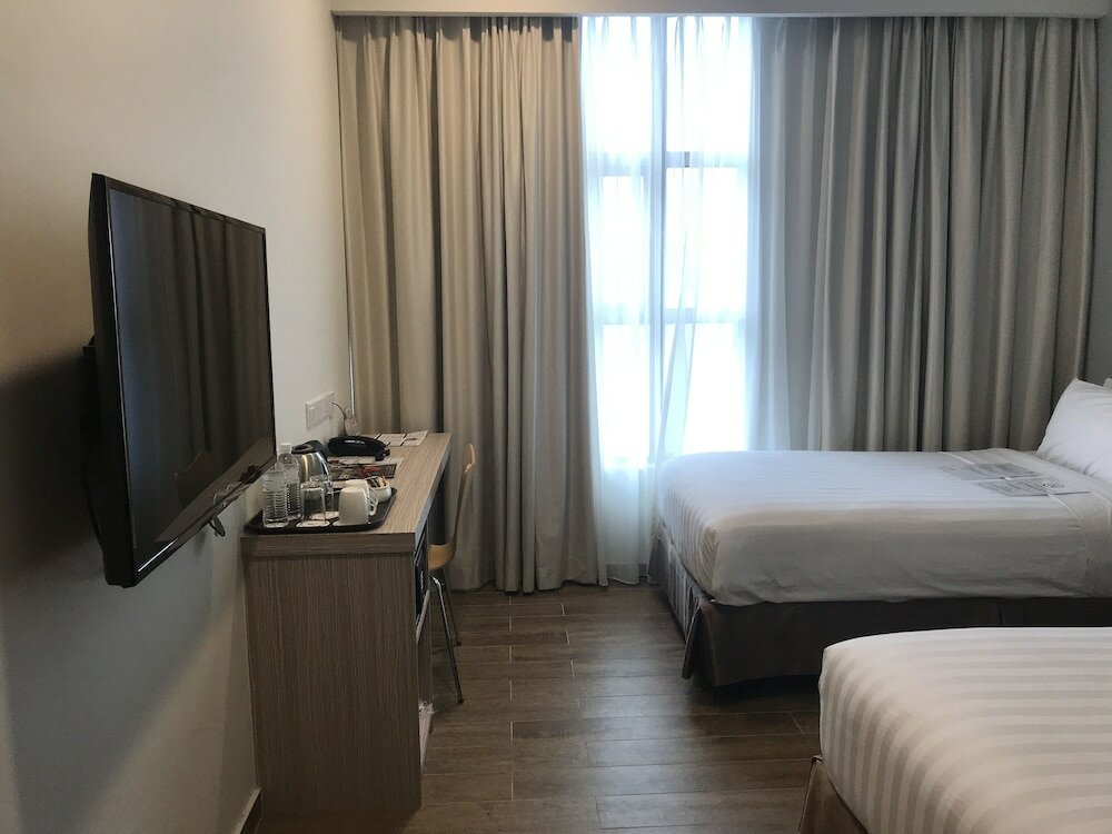 Фото The Klagan Hotel