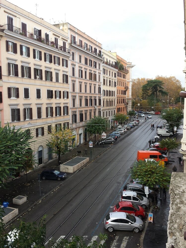 Фото In the Center Guesthouse