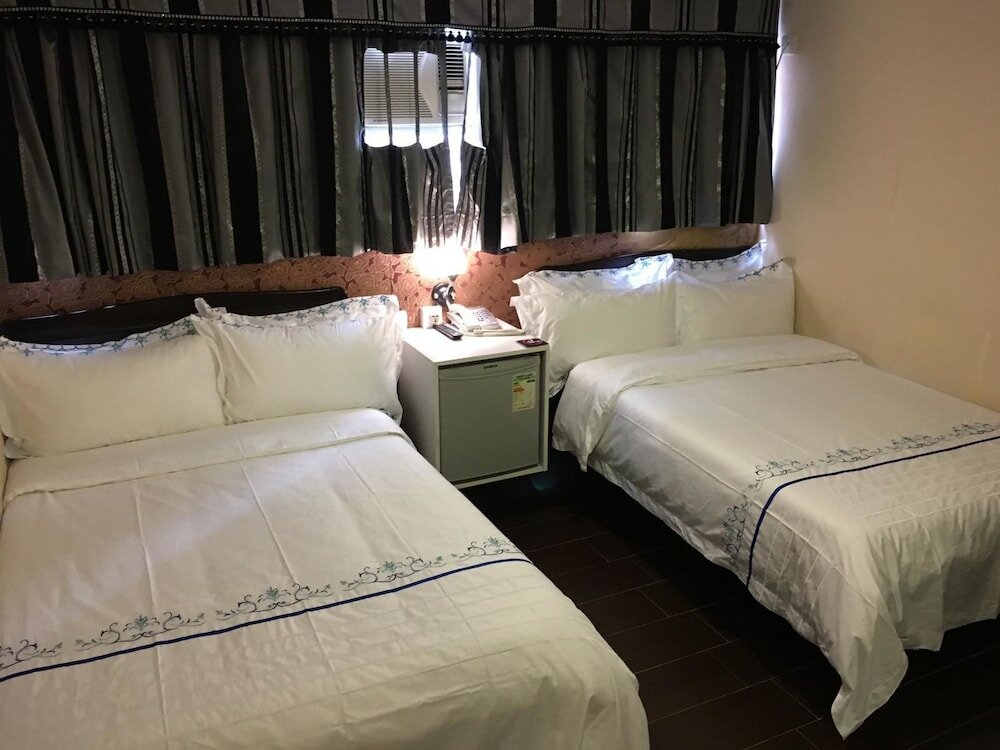 Фото California Hotel