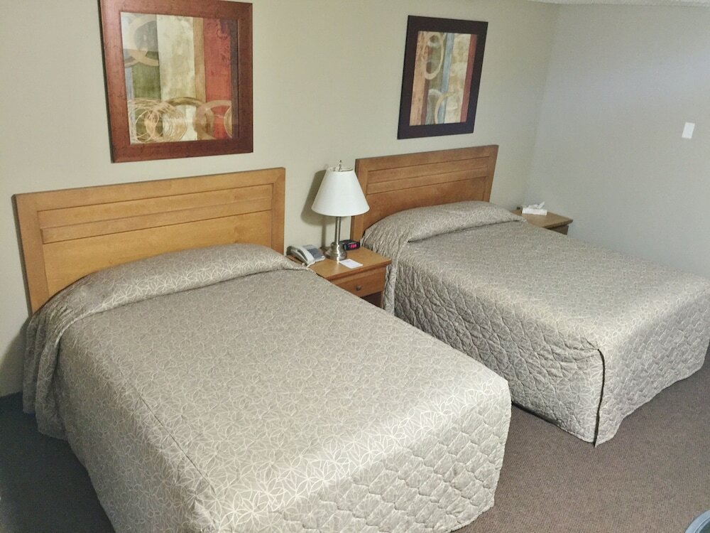 Фото BCMInns Lloydminster