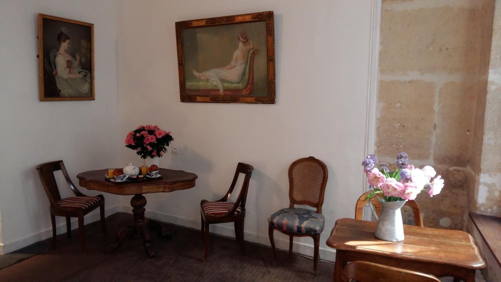 Фото Hôtel du Lys