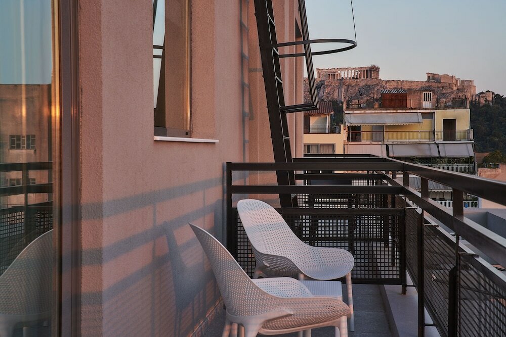 Фото Nlh Kerameikos - Neighborhood Lifestyle Hotels