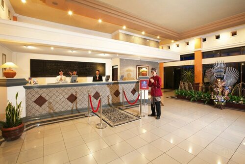 Гостиница Puri Asri Hotel & Resort в Магеланге
