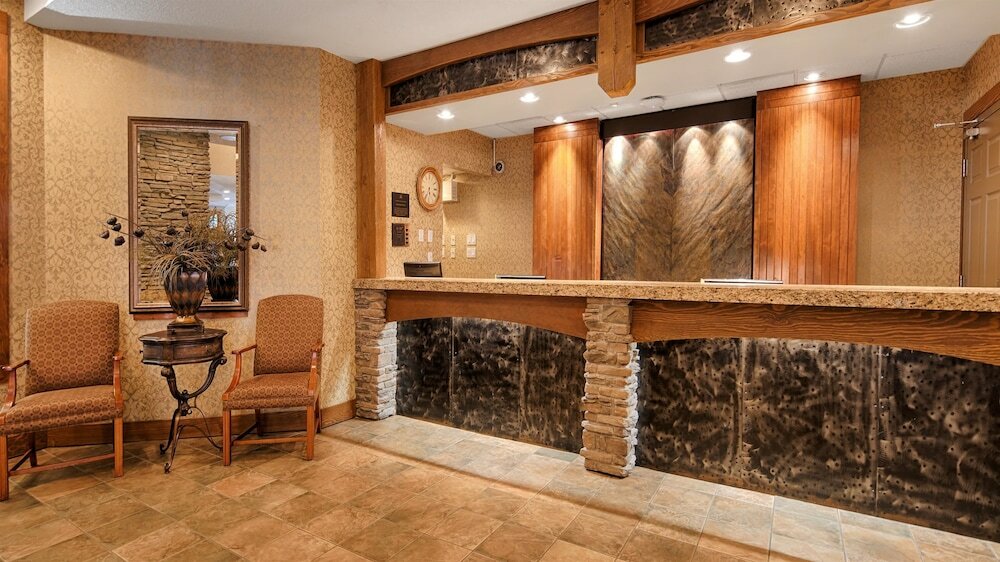 Фото Best Western Plus Fernie Mountain Lodge