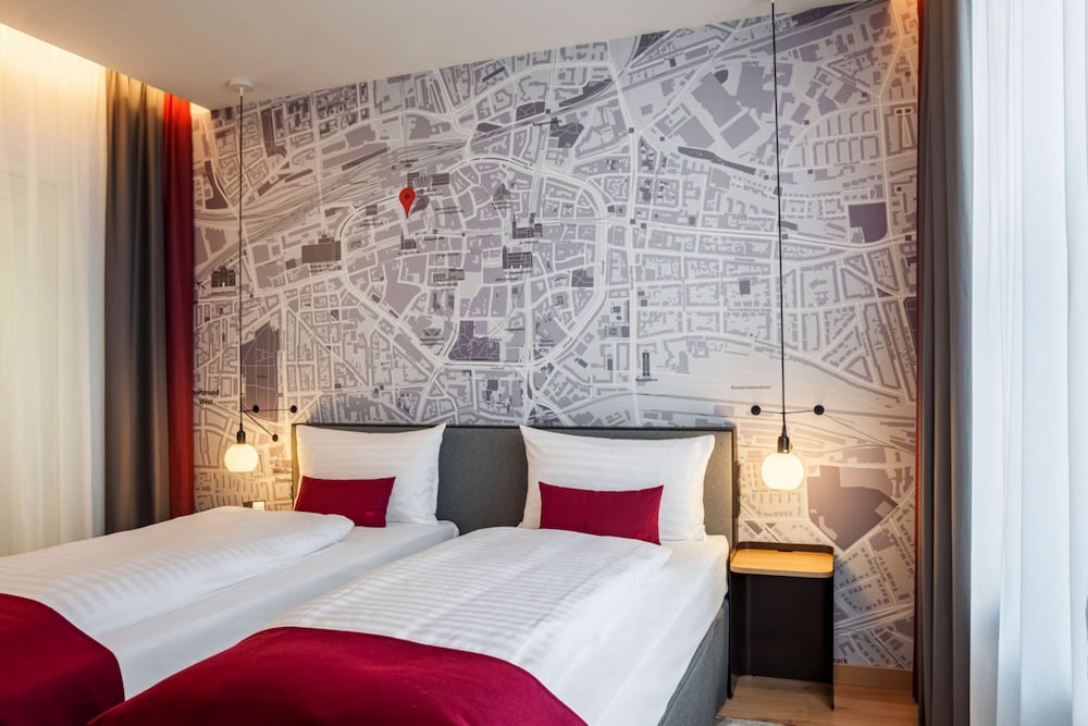 Фото IntercityHotel Dortmund