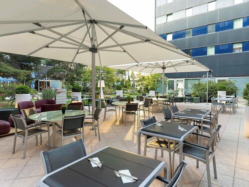 Гостиница Novotel Zurich City West в Цюрихе