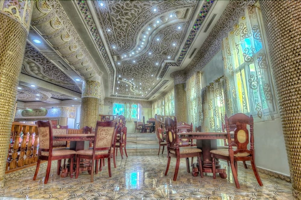 Фото Hotel Ville des Roses