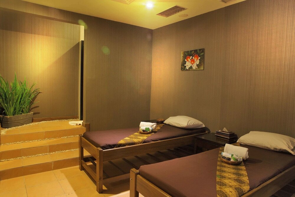 Фото Maqna Hotel