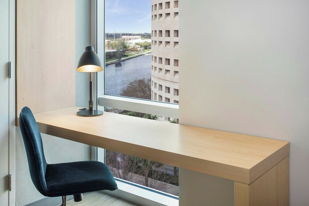 Фото Aloft Tampa Downtown