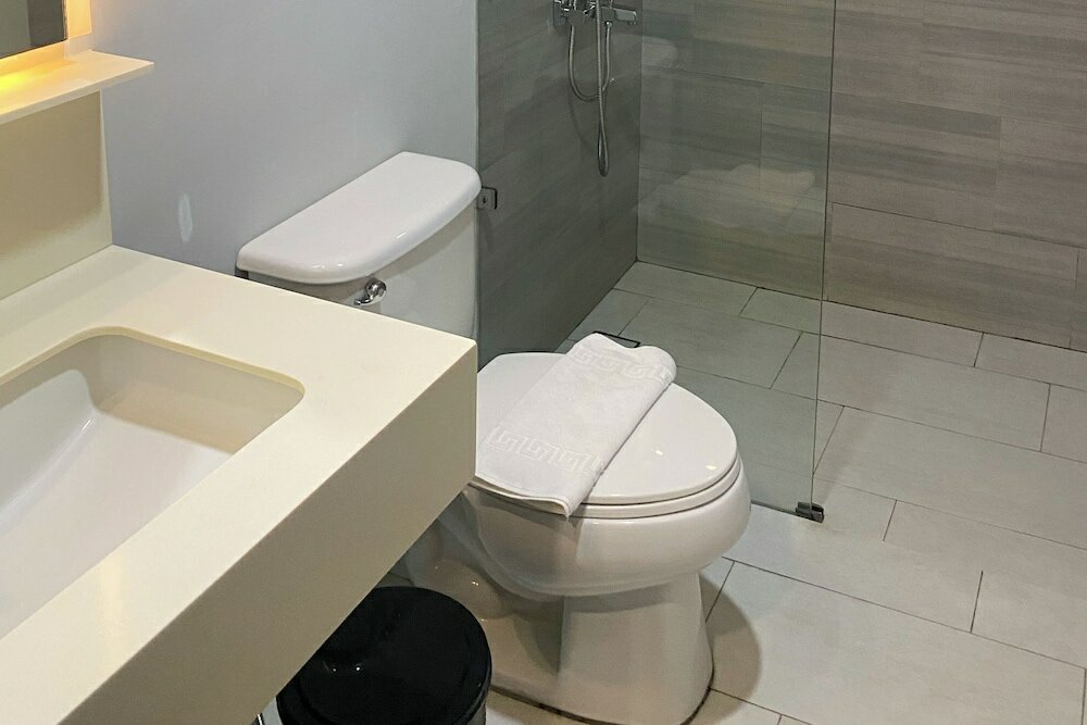 Фото Sugbutel Family Hotel