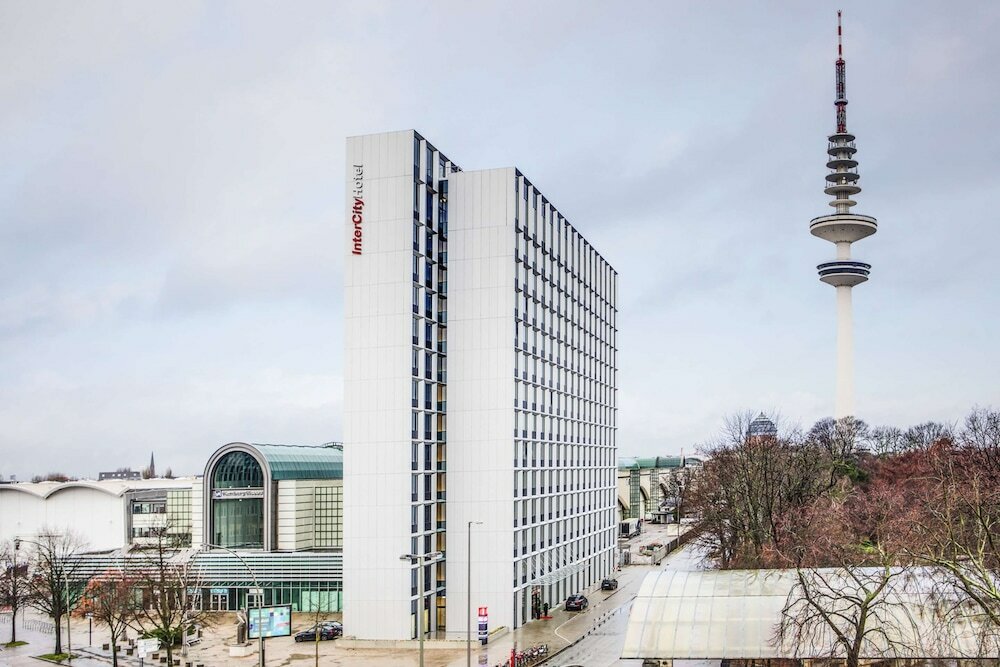 Фото IntercityHotel Hamburg Dammtor-Messe