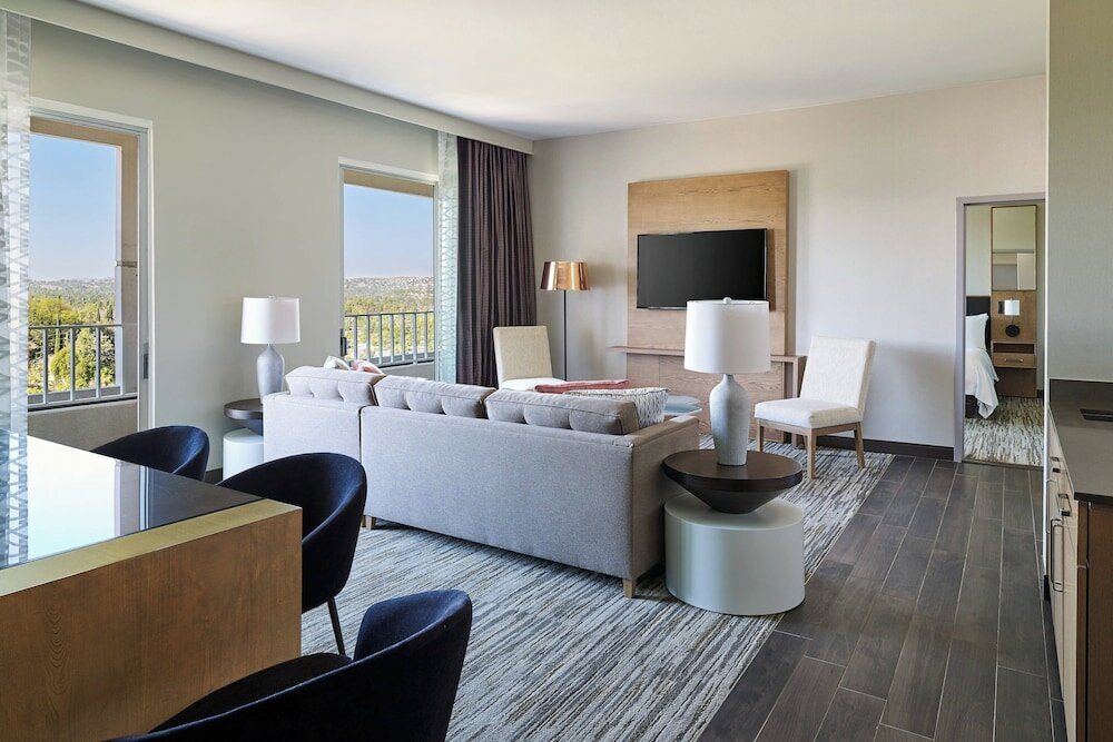 Фото Warner Center Marriott Woodland Hills