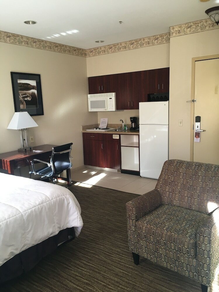Фото Hawthorn Suites by Wyndham Rancho Cordova/Folsom