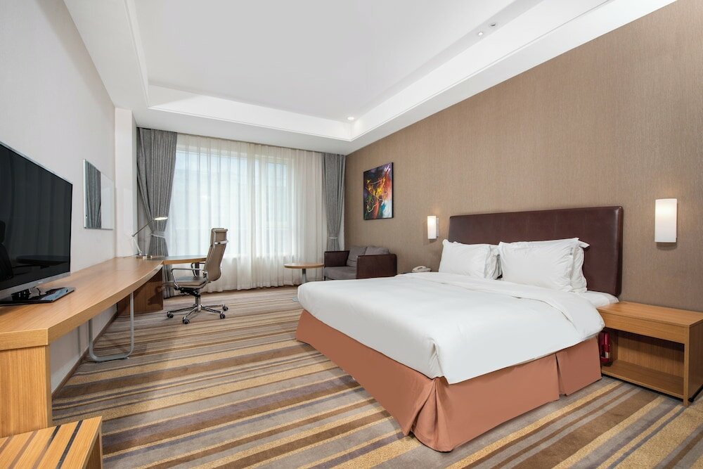 Фото Holiday Inn Express Ordos Dongshen, an Ihg Hotel