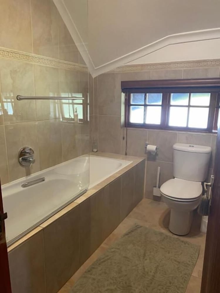 Фото Tuscan Rose