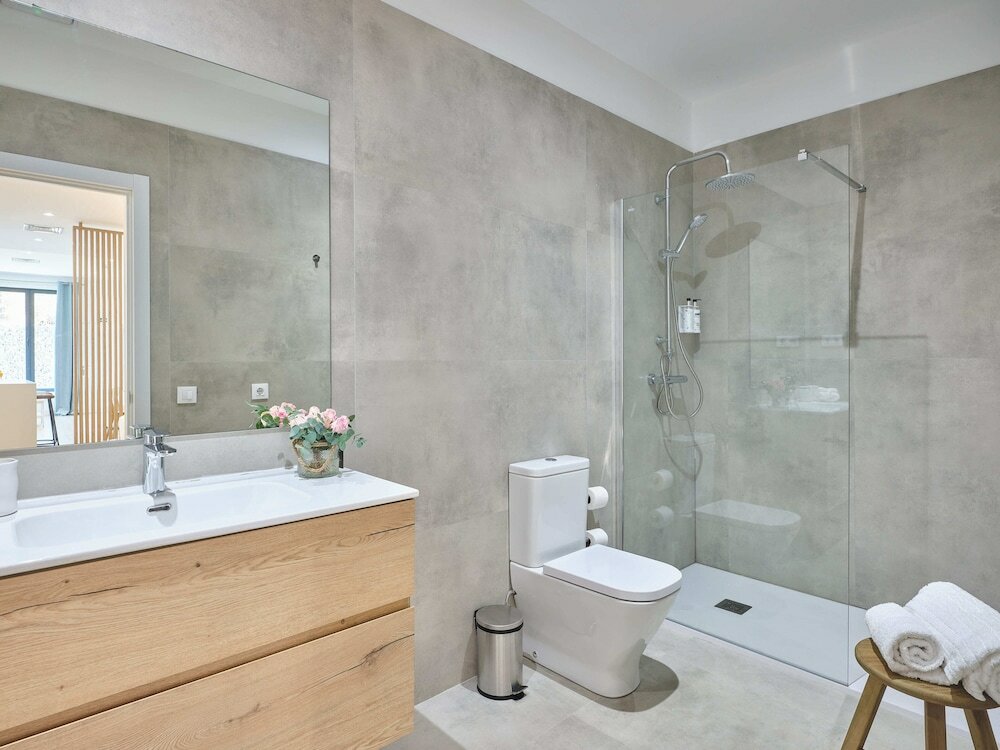 Фото Paseo Suites Hotel