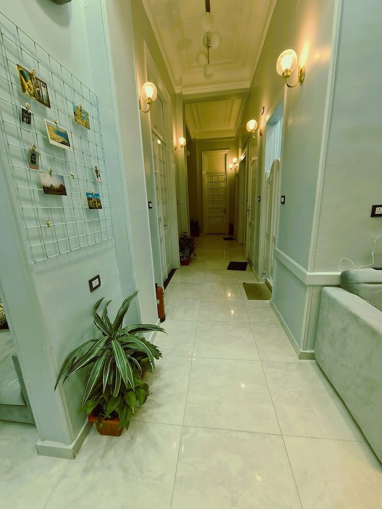 Фото The Australian Hostel