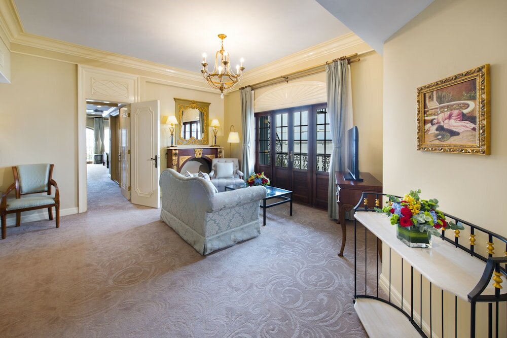 Фото Rocks Hotel