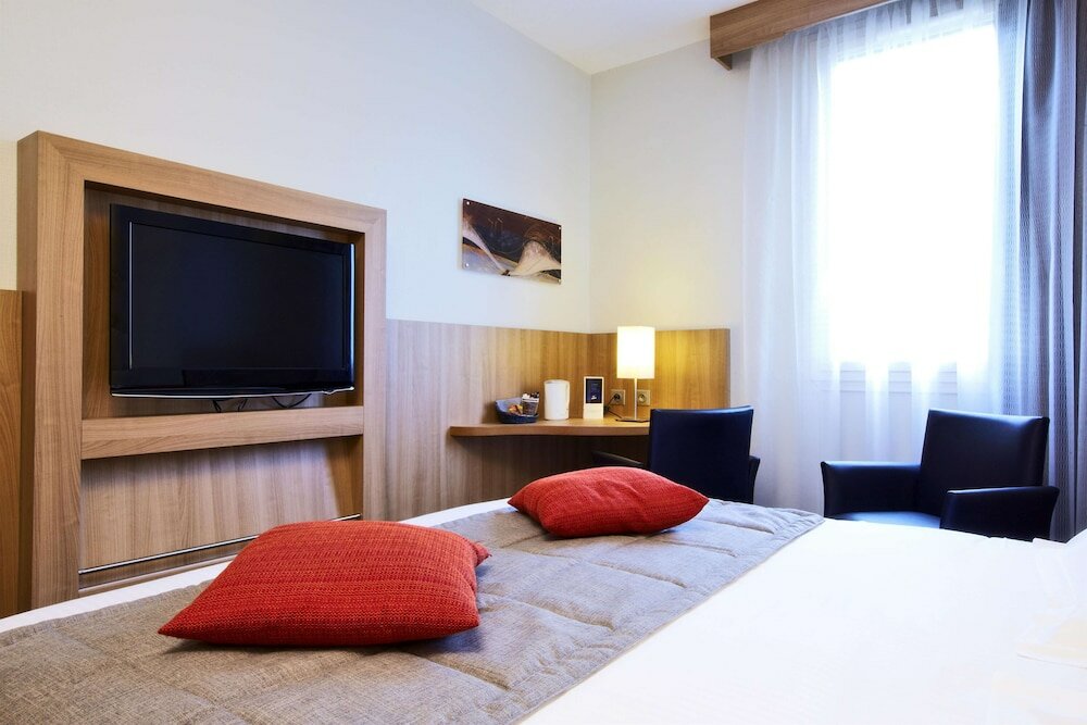 Фото Kyriad - Tours Centre