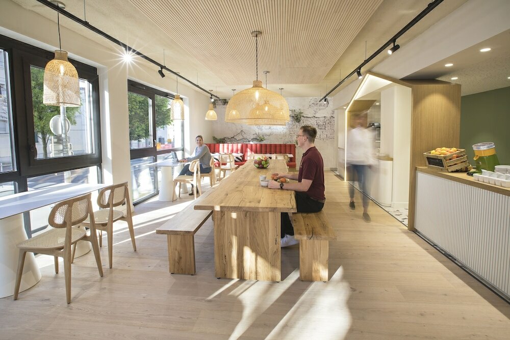 Фото Hôtel Life Bordeaux Gare - Bg