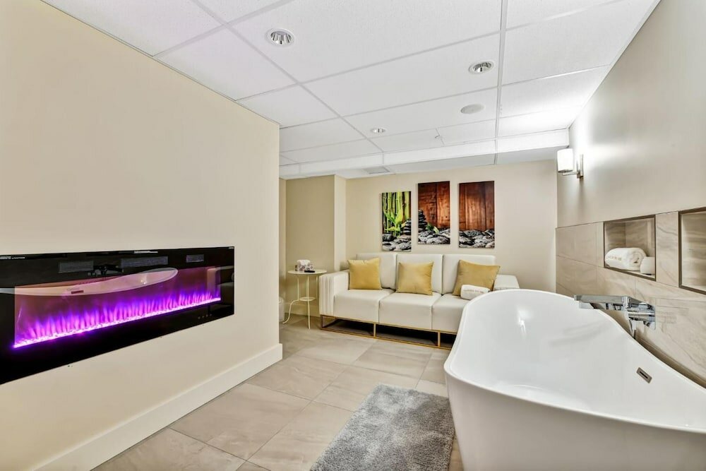 Фото Oceanfront Suites at Cowichan Bay
