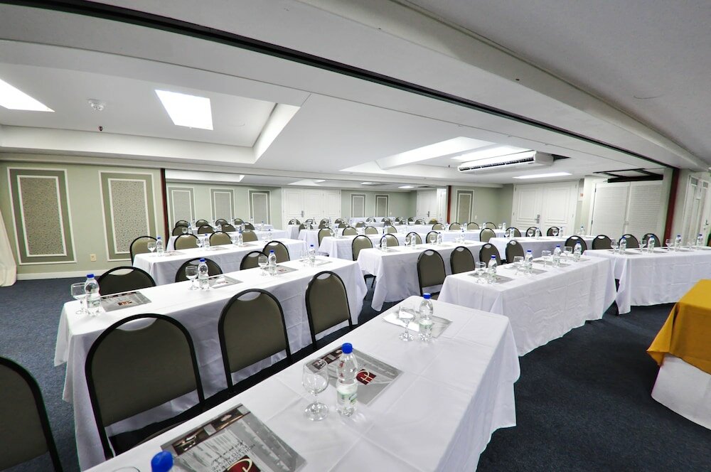 Фото Hotel Continental Porto Alegre