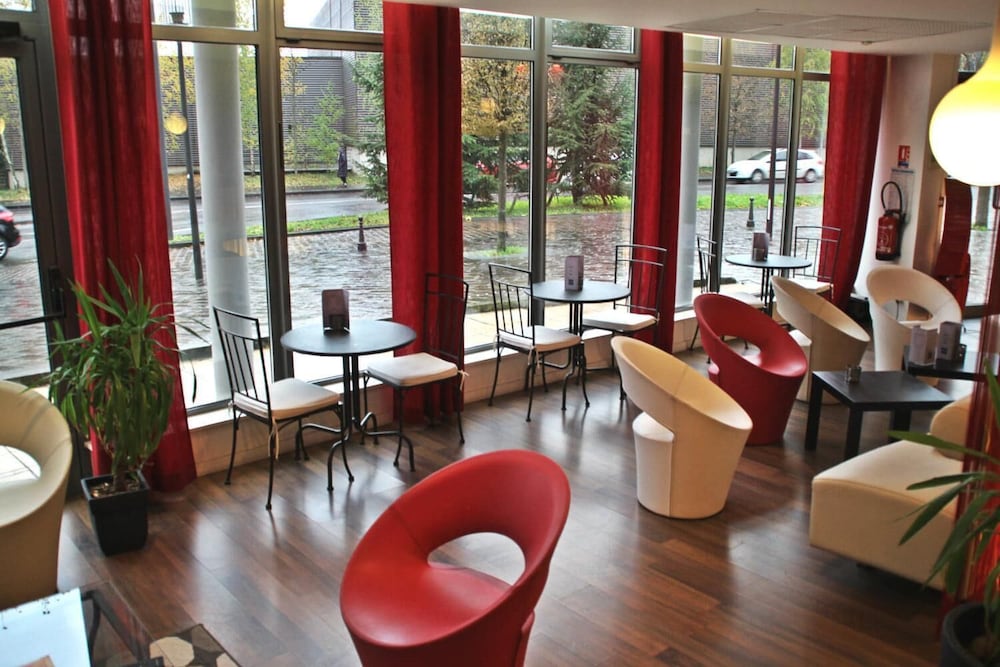 Фото Kyriad Charleville Mezieres