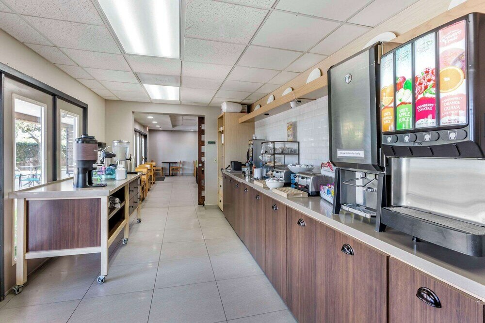 Фото Country Inn & Suites by Radisson, Mesa, Az