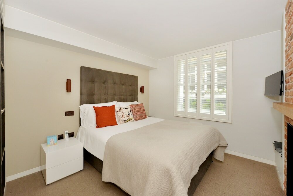 Фото Superior St Christophers Place