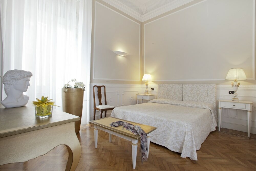 Фото Msnsuites Palazzo Lombardo