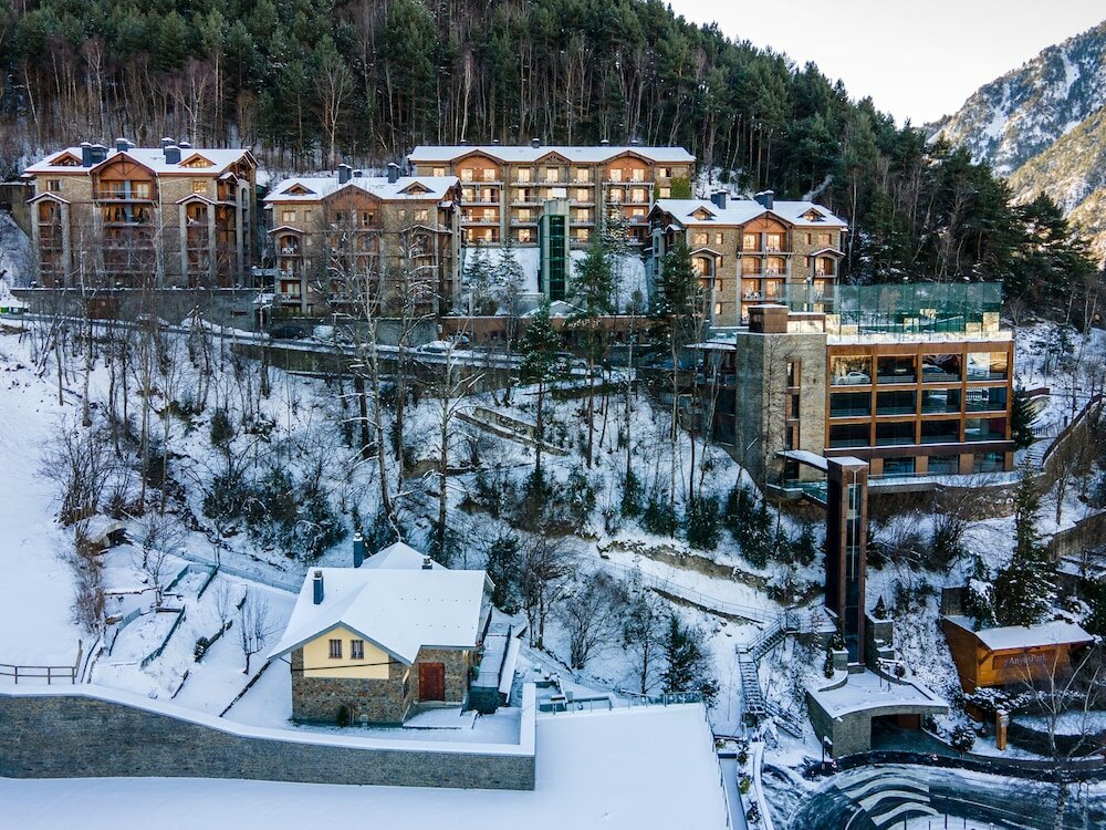 Фото Hotel Anyóspark Mountain & Wellness Resort