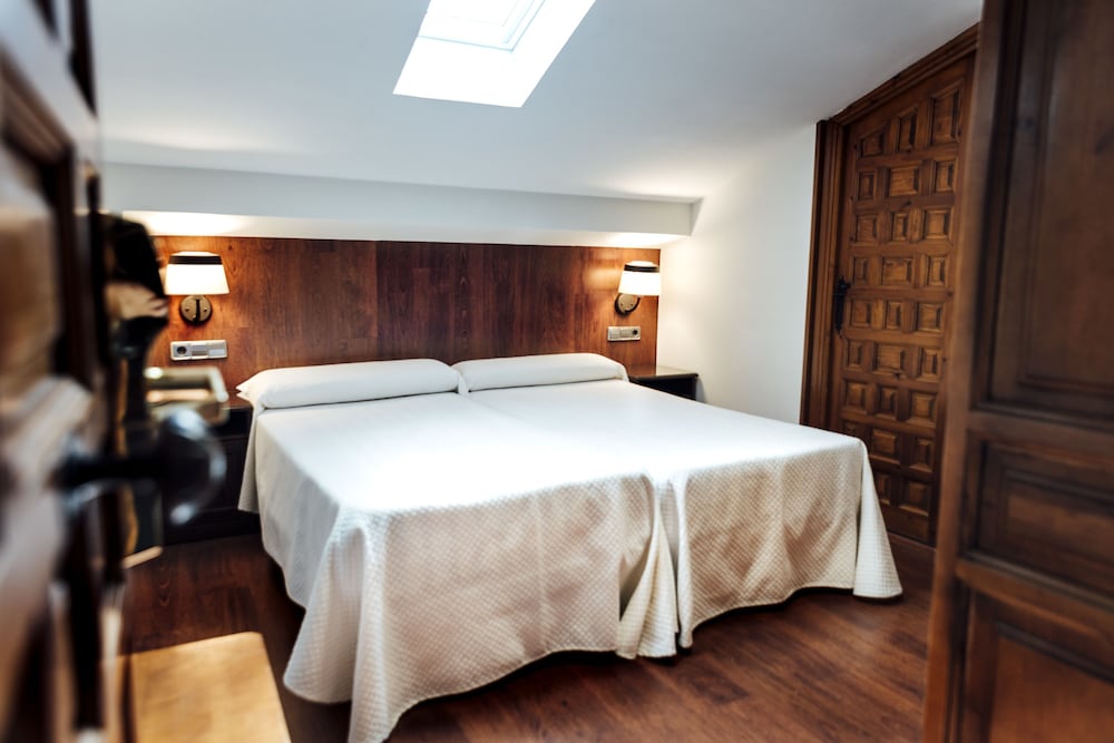 Фото Hotel Santa Isabel