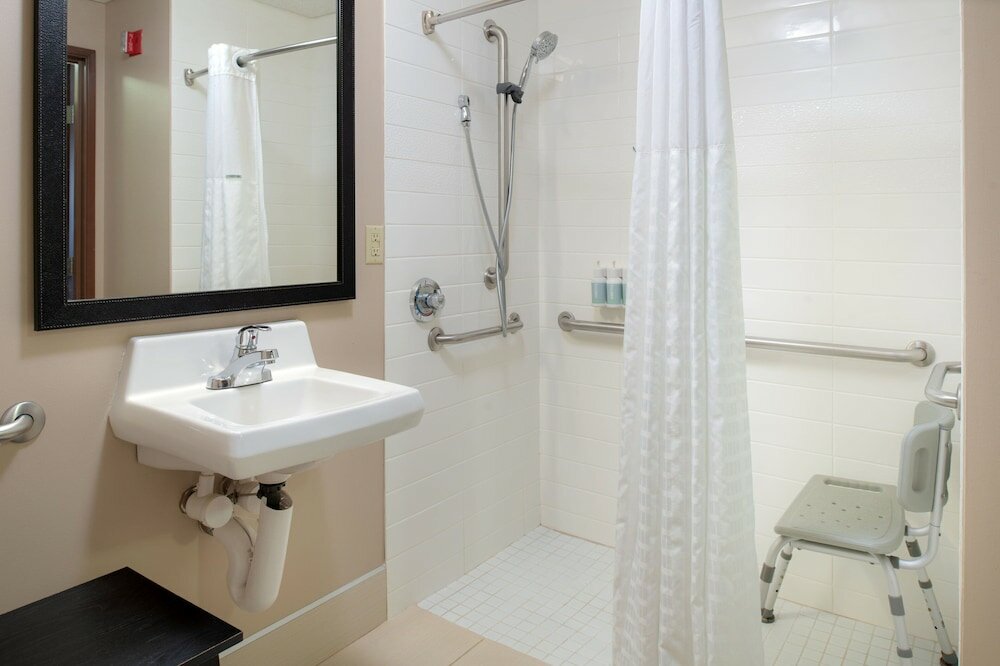 Фото Fairfield Inn & Suites Dayton Troy