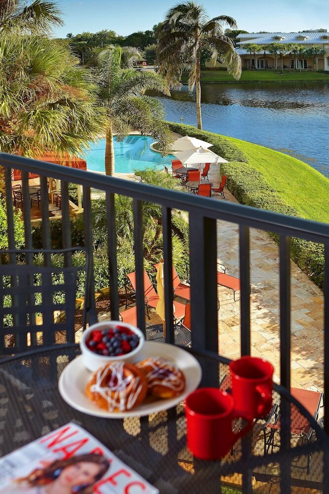 Фото Inn at Pelican Bay