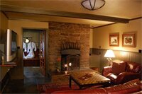 Фото Highland Haven Creekside Inn