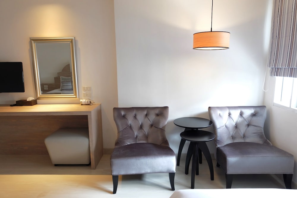 Фото Methavalai Residence