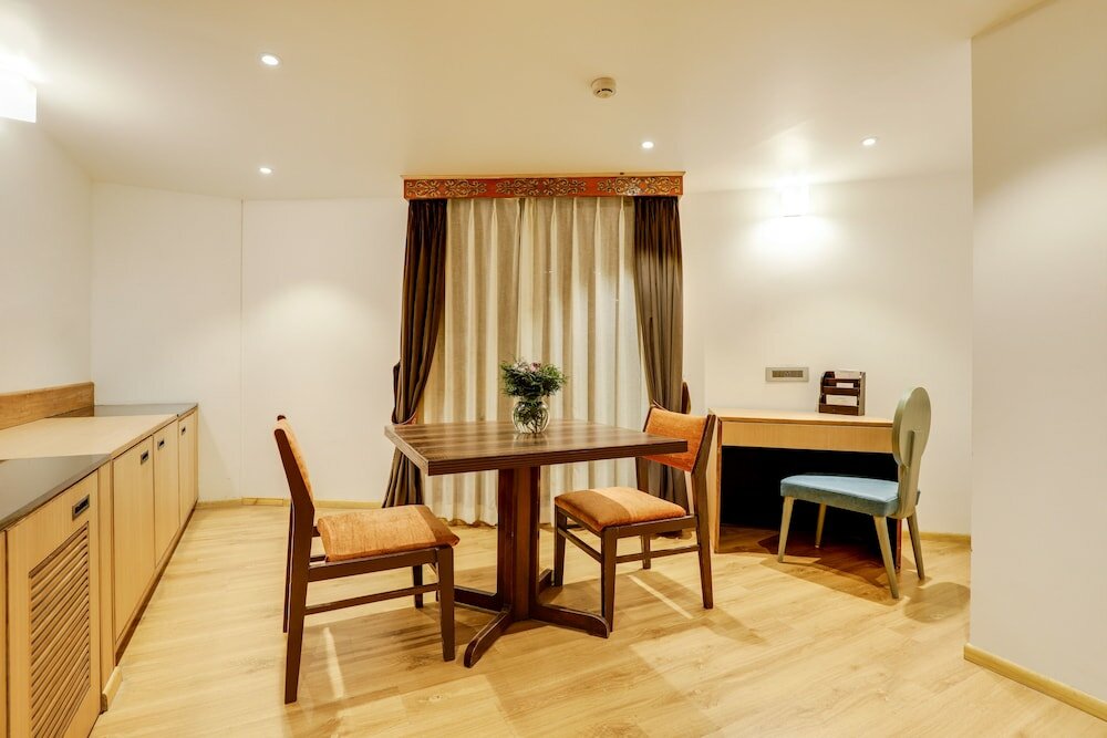 Фото Summit Swiss Heritage Hotel & SPA