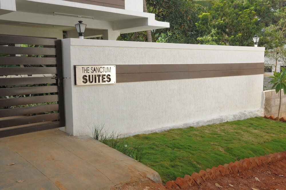 Фото The Sanctum Suites