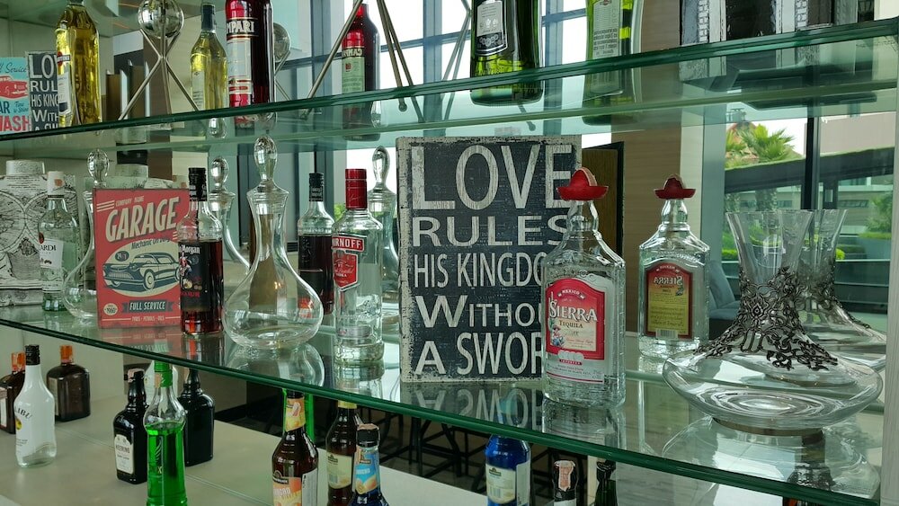 Фото Tsix5 Hotel