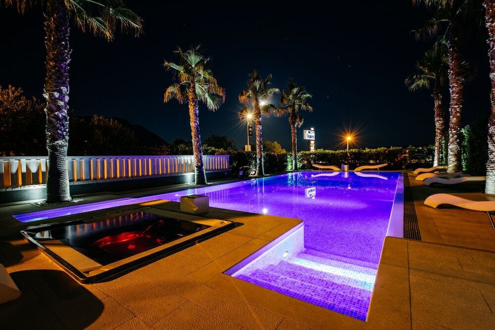 Фото Damianii Luxury Boutique Hotel & SPA