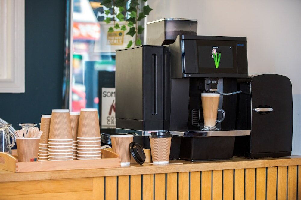 Фото Royal Ashton Hotel