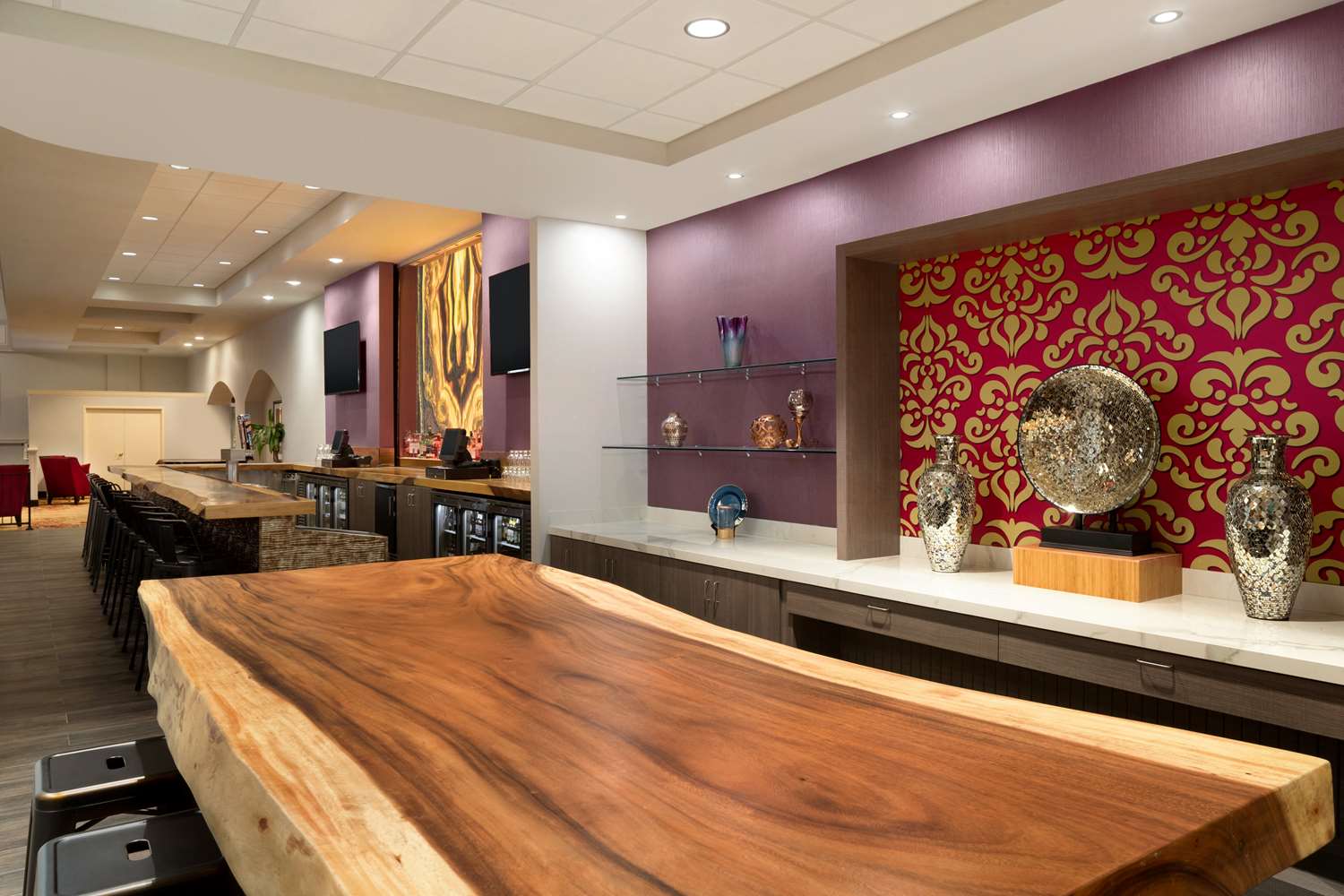 Фото Hilton Fort Wayne at the Grand Wayne Convention Center