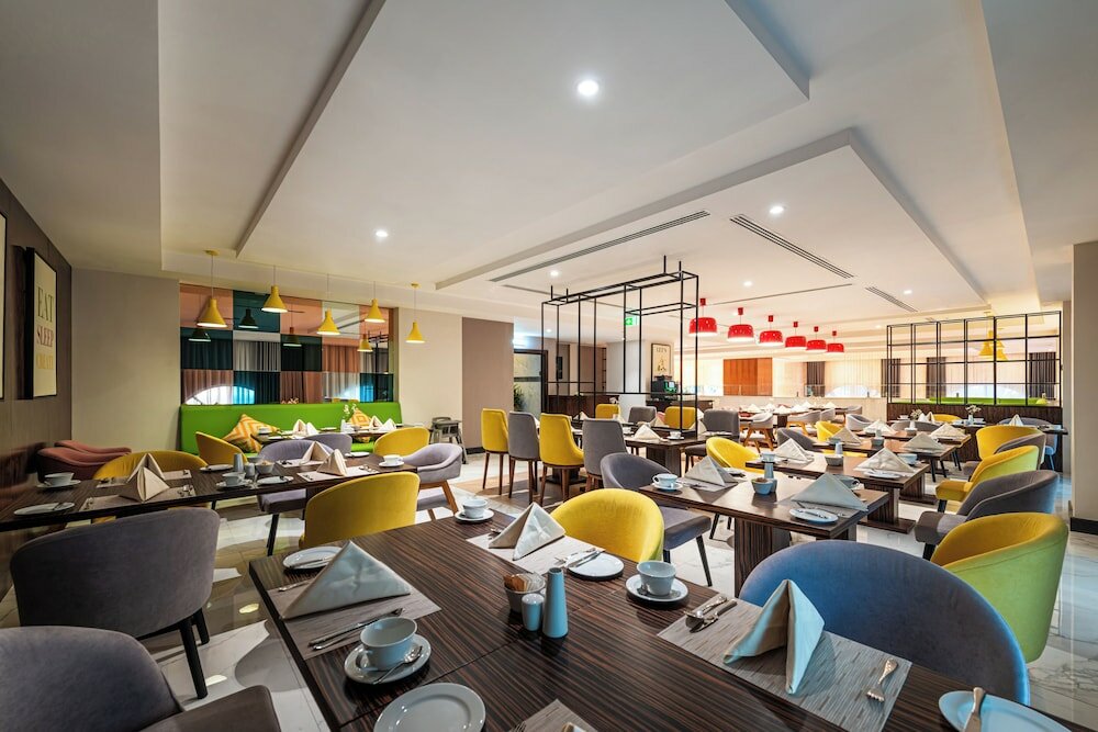 Фото Holiday Inn Riyadh Al Malaz by IHG