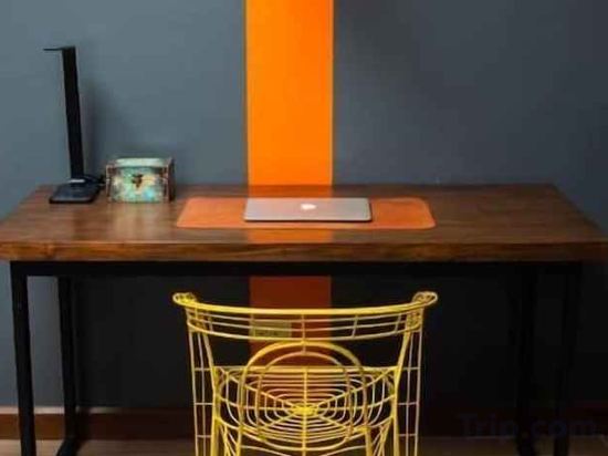 Фото Unwnd Flats Makati